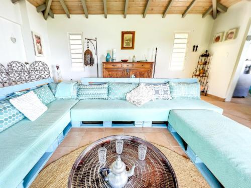 Moonstone, private room in Villa Casa Blue pool sea view, Koolbaai (photo 9)