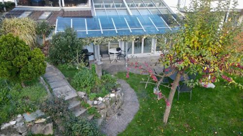 Ferienwohnung Müllheim - mit Garten und Wintergarten