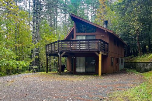 . Dwight Road Getaway