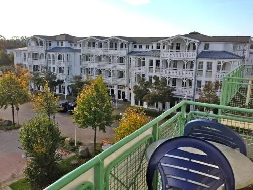 Fewo 22 im Haus Hühnergott Sellin - Balkon mit Aussicht in Ostseebad Sellin, Deutschland