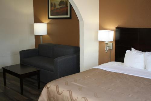 Quality Inn & Suites Wichita Falls I-44