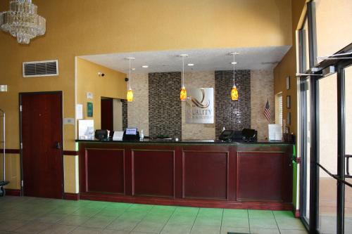 Quality Inn & Suites Wichita Falls I-44