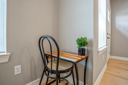 Relax, Rejuvenate, Retreat in Gated Community near Greater Heights, Houston (fotografie 4)