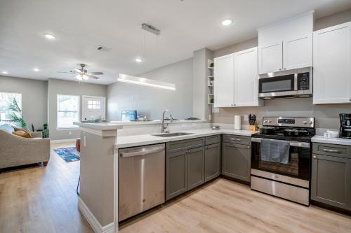 Relax, Rejuvenate, Retreat in Gated Community near Greater Heights, Houston (fotografie 9)