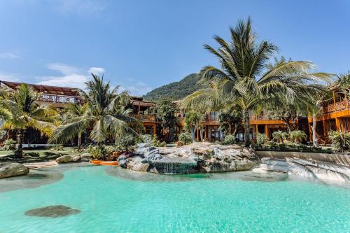 Rocks Beach Boutique Bungalows