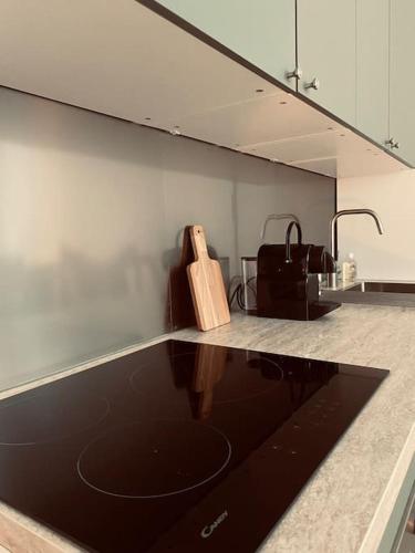 SOLEYA - Lodi 1 Boutique Apartment Marseille Centre - Stylish Mediterranean Stay, Marsylia (zdjęcie 8)
