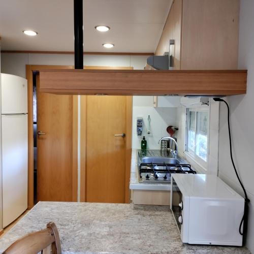 2 bedrooms, 4 beds