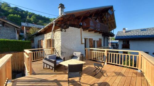 Maison de montagne face aux Arcs gîte à louer Les Chapelles