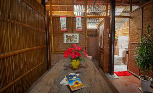 Tra Que Flower Homestay, Хойан (фото 3)