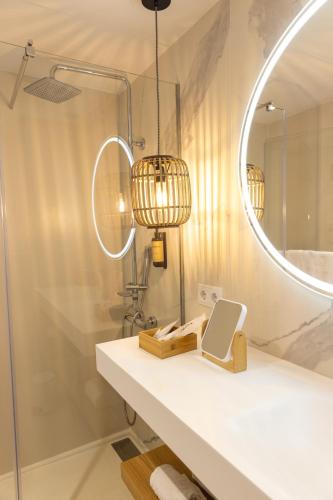 Tomir Portals Suites - Adults Only