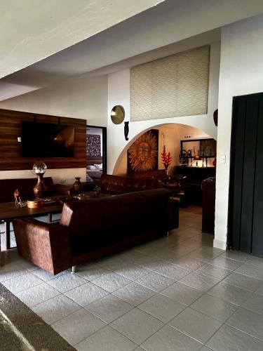 Inviting 14-Bed Villa in Toro Valle del Cauca