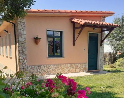 Bungalow y finca a 100m playa para 2 o + personas
