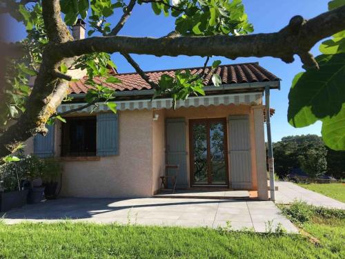 Appartement 55m2 en beaujolais & ENEDIS à 15 min (Appartement 55m2 en beaujolais & ENEDIS a 15 min) in Bagnols