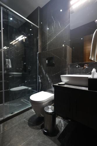 Superior Double Room image 6