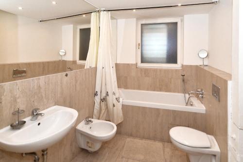 Historic Centre Apartments I - image 12