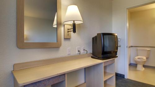 Motel 6-Owensboro KY - image 7