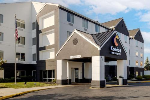 Comfort Inn & Suites Mt Laurel - Philadelphia