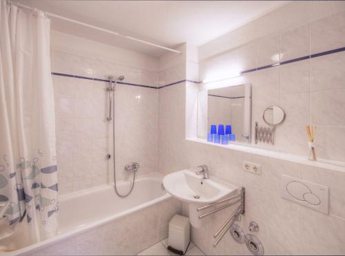 Fürdőszoba, OST16 Ferienwohnung Wackerow in Niendorf