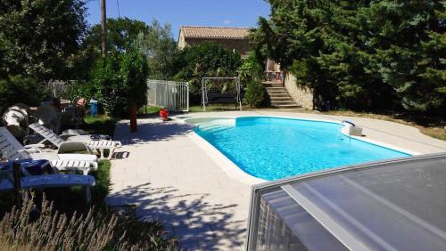 Maison de 2 chambres avec piscine partagee jardin amenage et wifi a Saint Marcel les Sauzet - Location saisonnière - Saint-Marcel-lès-Sauzet