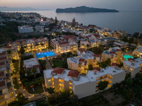 Creta Palm Resort Hotel & Apartments - image 2