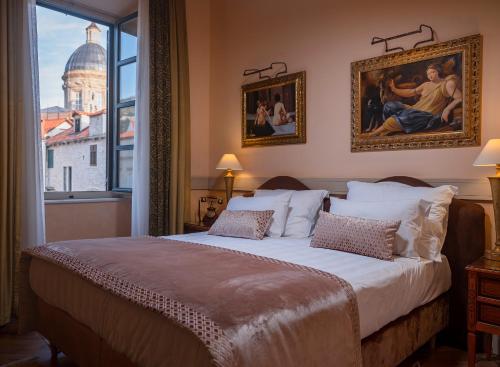 1 queen bed