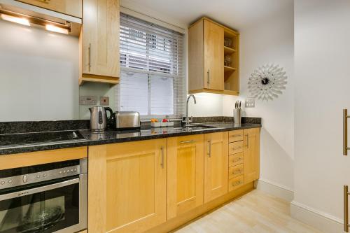 St Christopher's Place Serviced Apartments by Globe Apartments