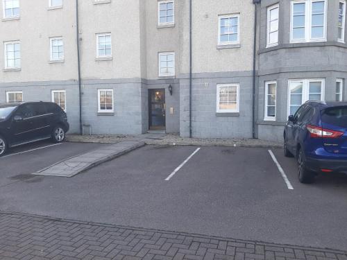 Fonthill Apartment - image 4