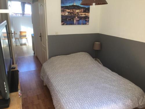 T2 équipé au calme + Terrasse à 1 km de la Mer, Marseille (fotografie 3)