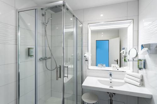 Seehotel Fährhaus - image 7