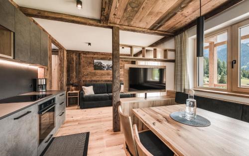 Koplietošanas atpūtas telpa ar TV, Biohof Untergröber (Biohof Untergrober) in Braies