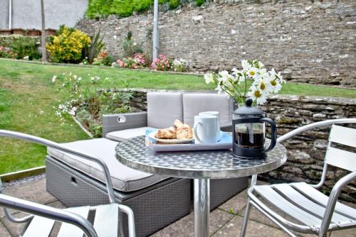 Seadmed, Anchor Cottage, Strete, Dartmouth - 1 Pet Accepted - Free WiFi & Parking in Strete