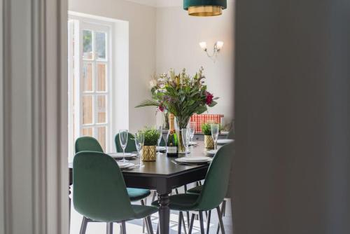 St George's - stylish family home in Sandwich