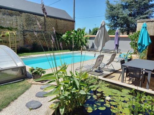 Appartement, 2eme étage avec piscine partagée - Location saisonnière - Sedan