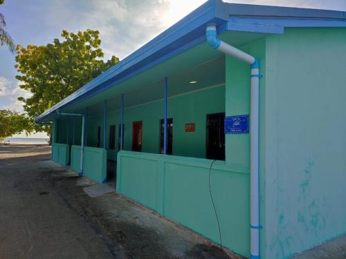 . L.mundoo udhabaani guest house