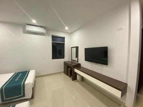 Double Room with Private Bathroom image 4