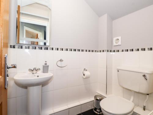 Spring Cottage - image 3