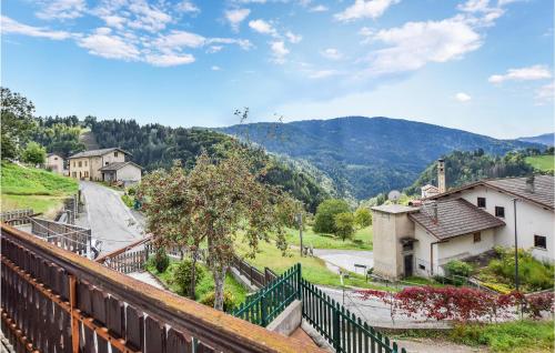 Gorgeous Home In Aune Di Sovramonte With House A Mountain View