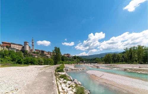 Gorgeous Home In Aune Di Sovramonte With House A Mountain View