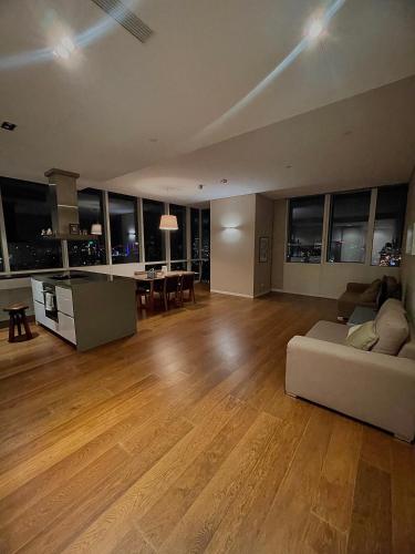 Fabulous two bedroom apartment on the high floor