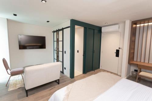 409064120 1616 Hotel