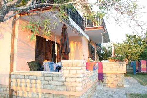 One-Bedroom Apartment with Terrace image 9