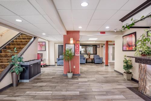 ล็อบบี้, Econo Lodge Milwaukee Airport in มิลวอกี (WI)
