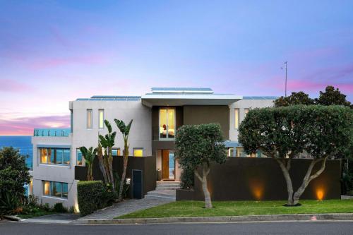 Architect Designed Oceanfront Dream Home