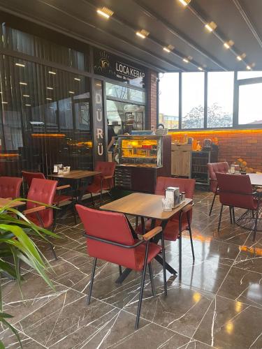 Restaurant, LOCA SUİT LİFE HOTEL in Pendik