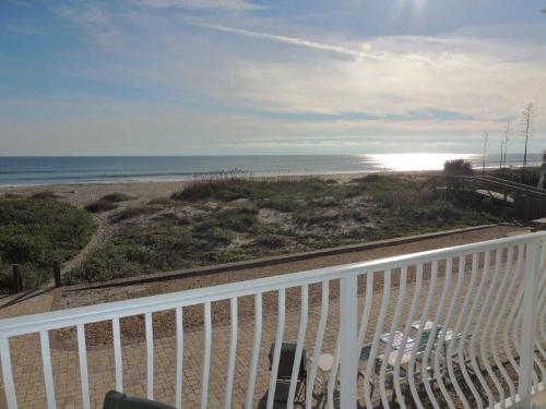 Renovated, Ocean Beach Villas Unit 201- Direct Oceanfront Condo! in Cocoa Beach, USA