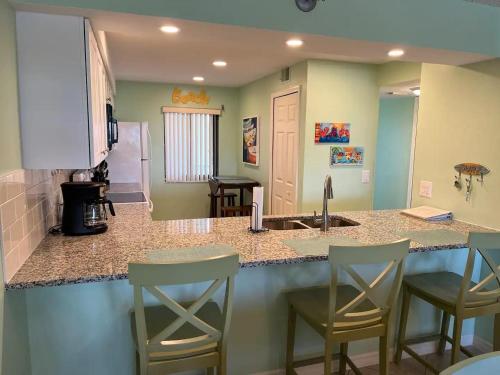 Sandcastles 704- Space Coast Oceanview! in Cocoa Beach, USA