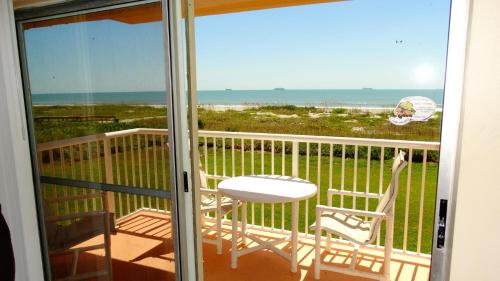 Spanish Main 63- Rare Direct Oceanfront 3 BR Condo! in Cocoa Beach, USA