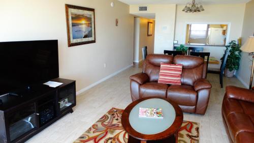 Spanish Main 63- Rare Direct Oceanfront 3 BR Condo! in Cocoa Beach, USA