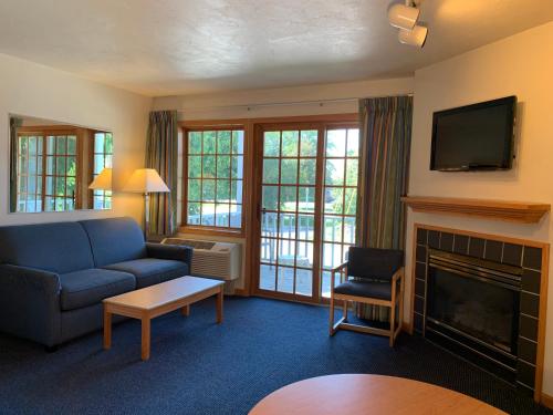 AppleCreek Resort-Hotel & Suites in Fish Creek (WI)