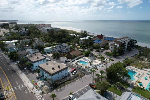 Twins Inn & Apartments - 해변